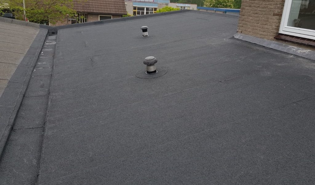 Dakrenovatie In Bewoond Huis